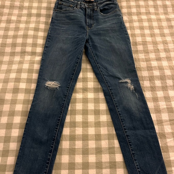 Classic Blue Distressed Women's Jeans - Picture 1 of 1